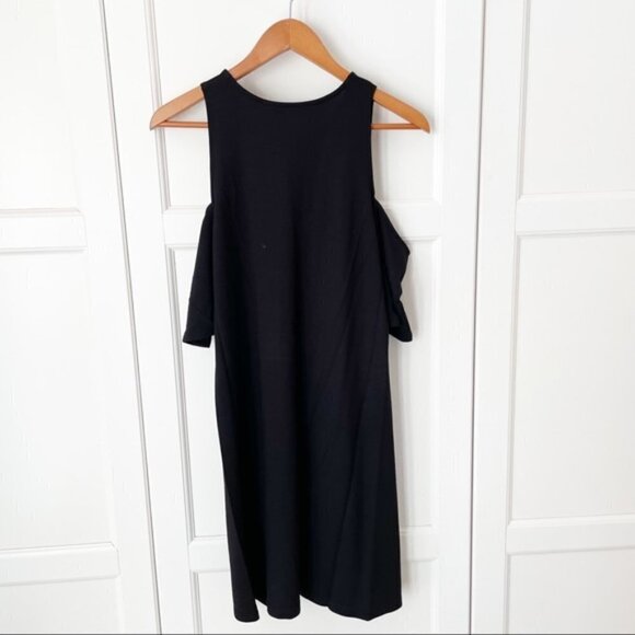 Anthro Cupcakes & Cashmere Hyde Black Dress cold shoulder - Picture 5 of 12